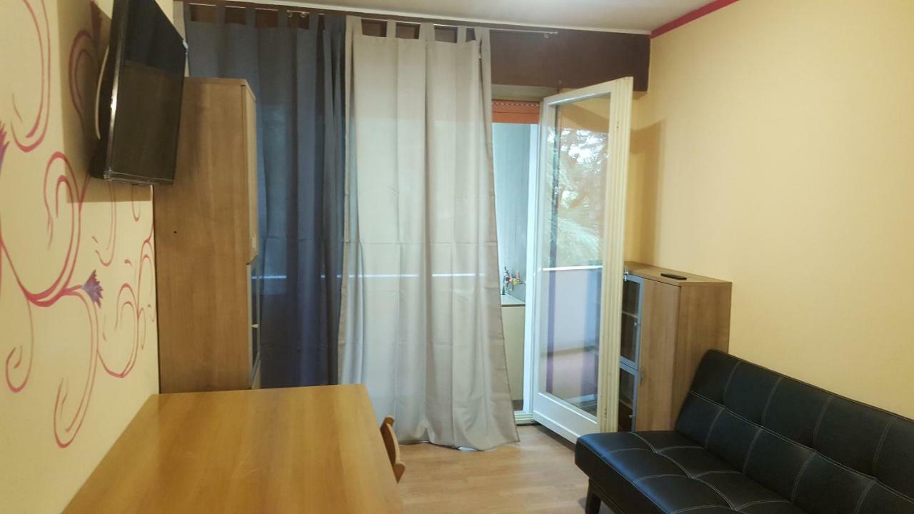 Miky Apartment-South Tyrol Мерано Экстерьер фото